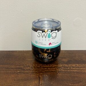 🎄5/$50🎄New! SWig Insulated Stemless Wine Cup